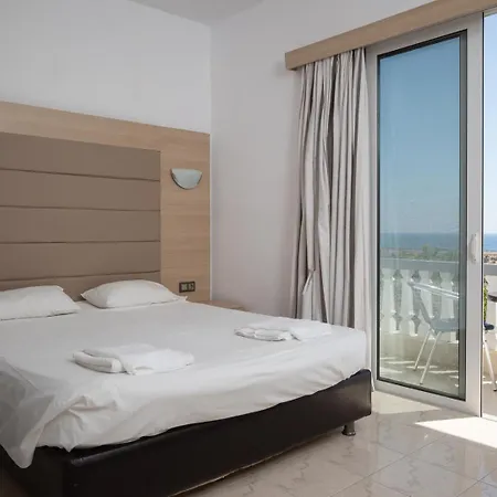 Hotell Gardenia 2*